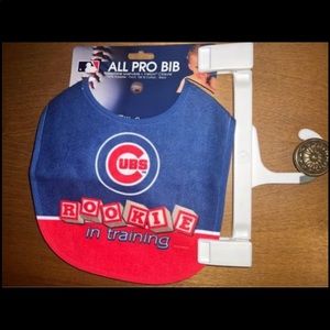 New CUBS Baby Bibs